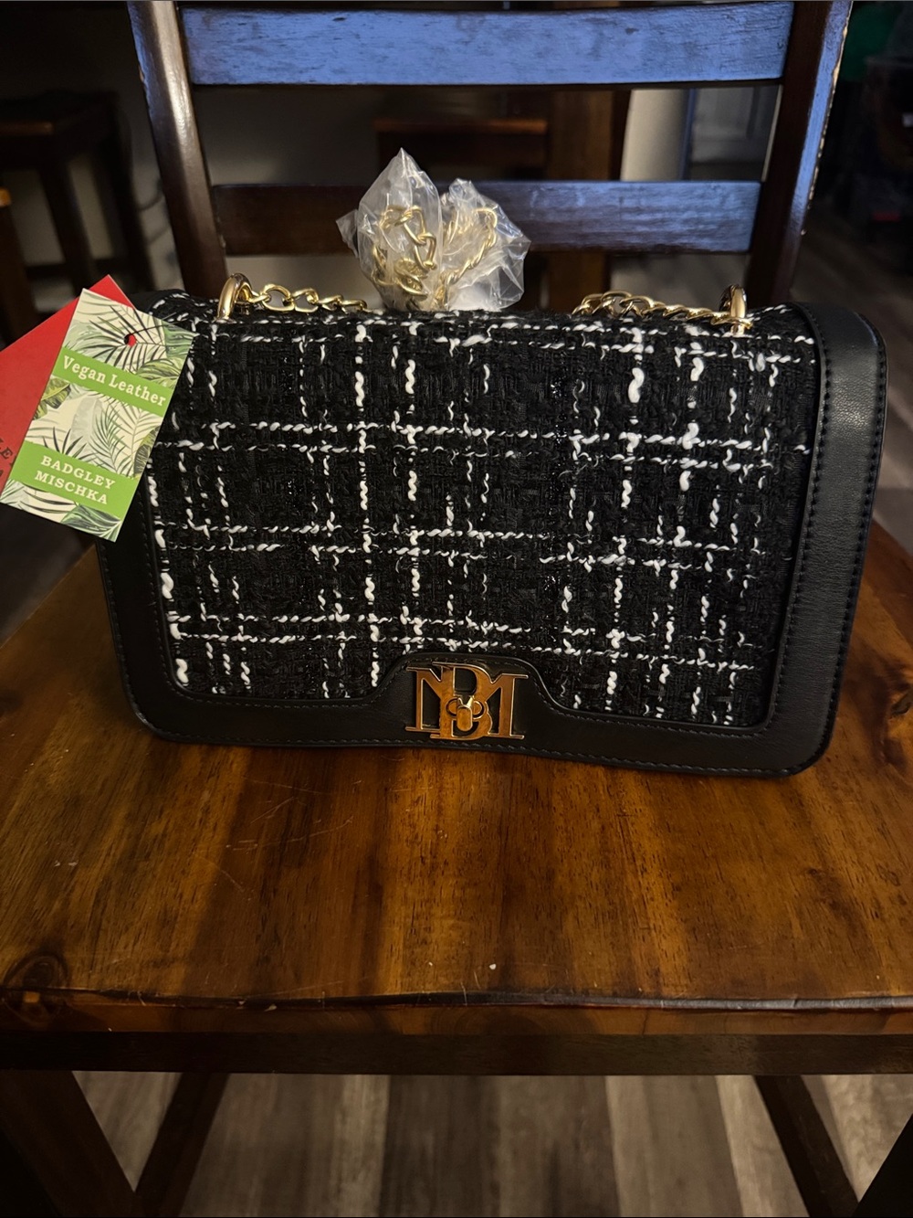 Badgley Mischka- Black Tweed Chain crossbody Bag